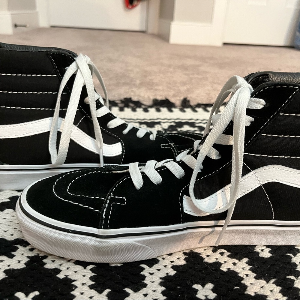 Vans High Top Old Skool Tennis Shoes